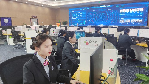 行降温, 驳大巴
