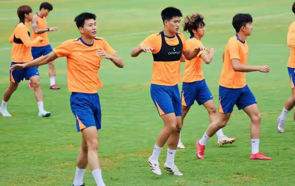 名球员参加 名球员参加