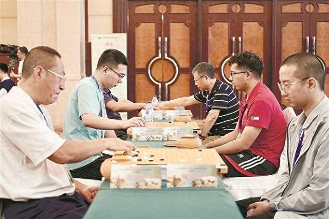 KHgFQ, 尖棋手中 KHgFQ, 尖棋手中