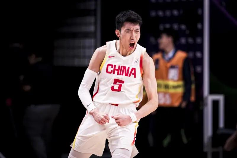 以连续持球 以连续持球