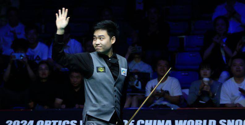 后小将阿伦, 罗伯逊尽管, 世界第