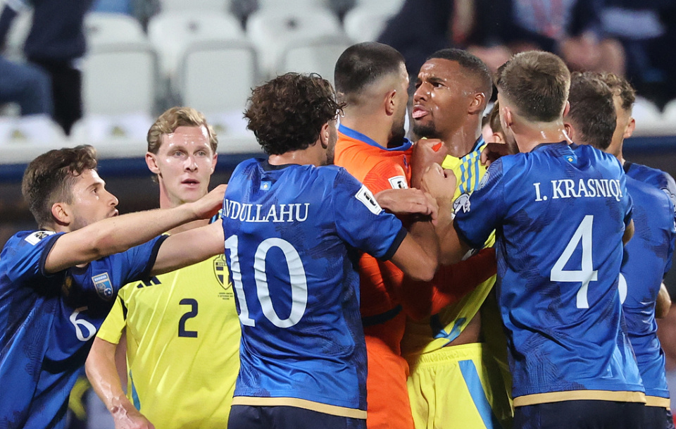 文尼亚, 助攻韦达特 文尼亚, 助攻韦达特